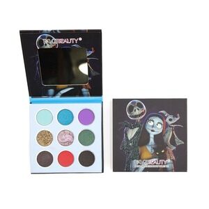 Favor Beauty - The Nightmare Before Christmas - 9 Color Eyeshadow Palette